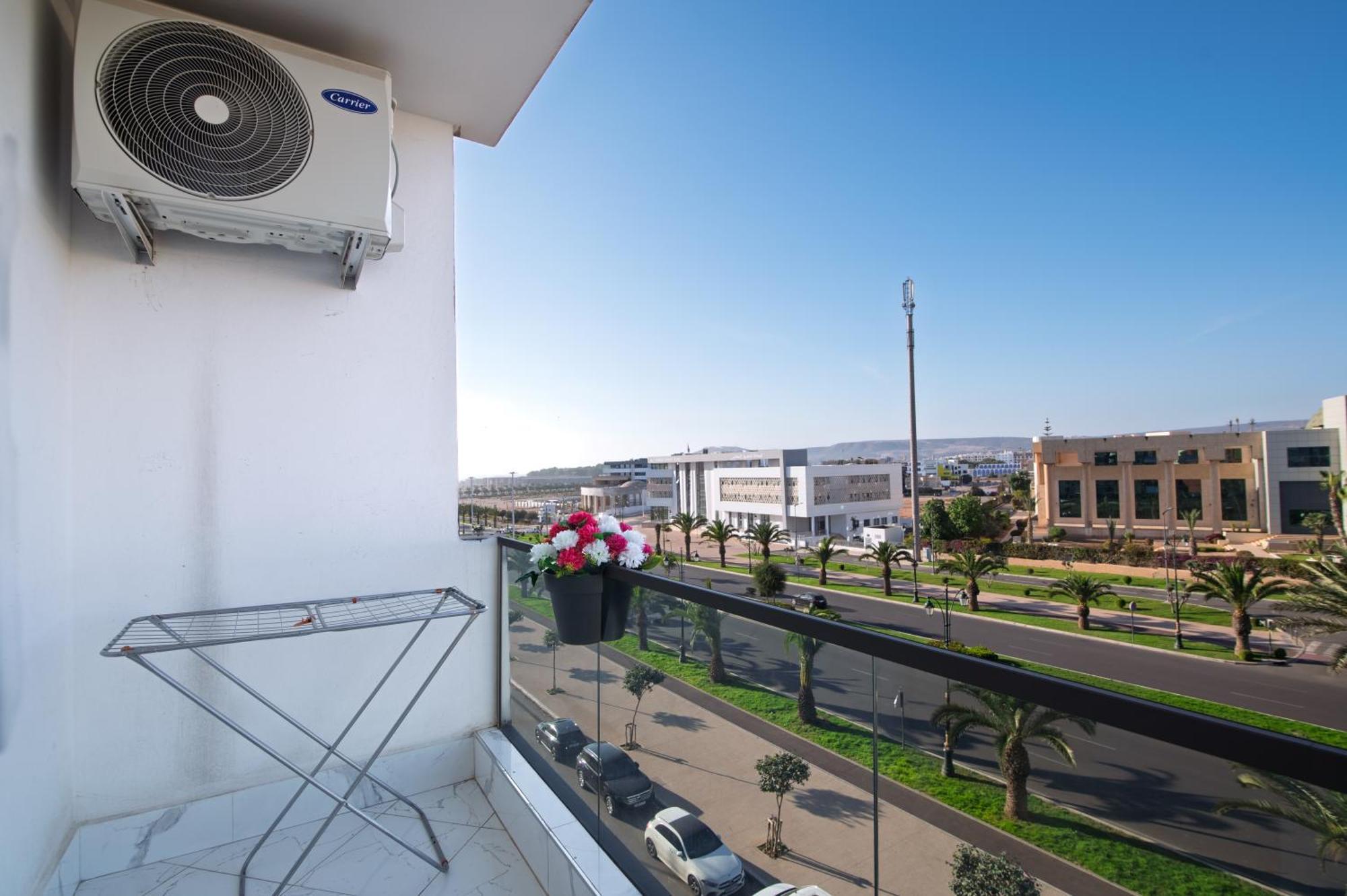 Apartment Modern In The Center Of With Panoramic View
