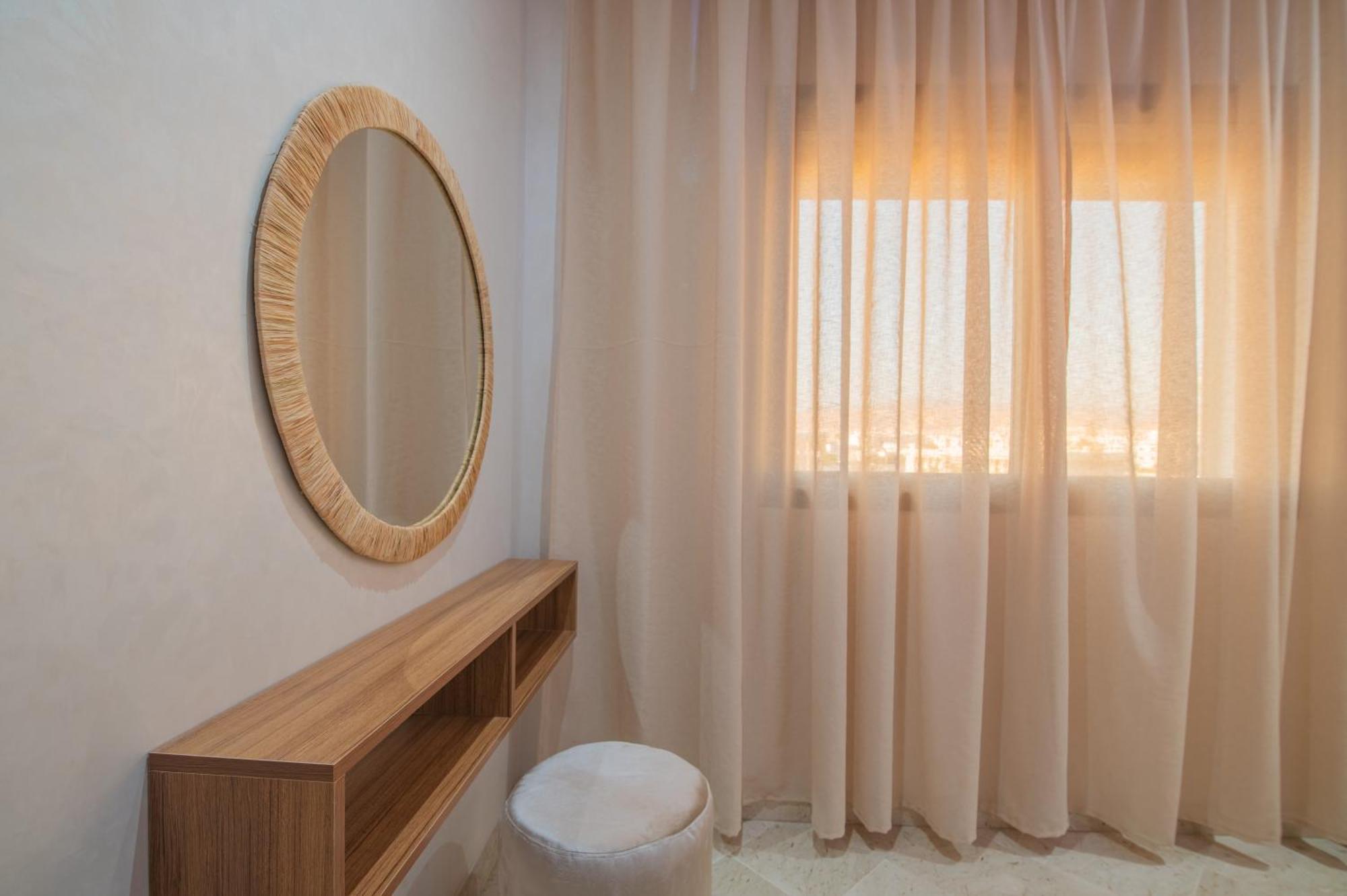 Modern In The Center Of With Panoramic View Apartment